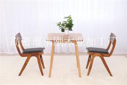 北欧风格餐桌椅 北欧宜家风格餐桌 现代风格