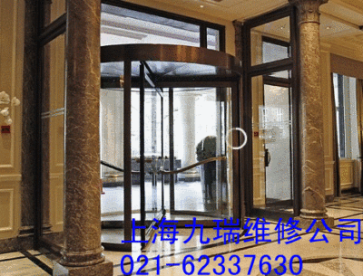 上海宝山区玻璃门故障要及时维修 地弹簧门