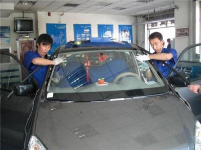 蘇州汽車玻璃安裝