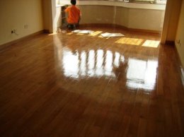龙西木地板翻新价格 丹竹头木地板维修公司