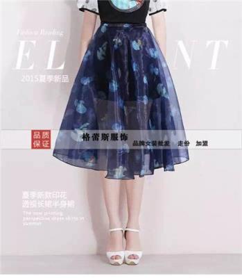 同样一件欧时力天猫卖400格蕾斯只卖40