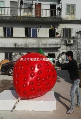 温州仿真玻璃纤维草莓雕塑
