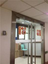 广州从化市玻璃门维修 玻璃门常见故障解析