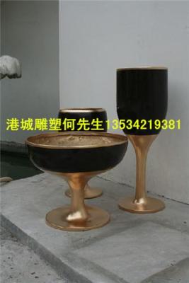湖北仙桃KTV酒店玻璃钢酒杯雕塑