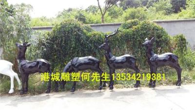 广东汕头几何立体玻璃钢动物雕塑