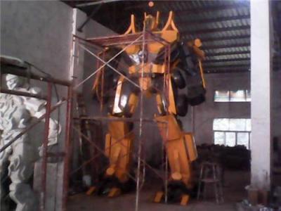 广东东莞东莞市玻璃钢擎天柱机器人雕塑