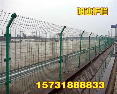 广西南宁护栏网 柳州护拦板 桂林公路围栏网