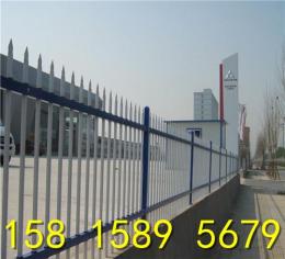 中山工厂外墙围栏/清远厂房铁栏杆包安装