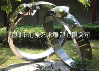 湖北武汉景观玻璃钢情侣戒指雕塑
