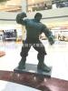 湖南长沙电影道具机器人玻璃钢绿巨人雕塑