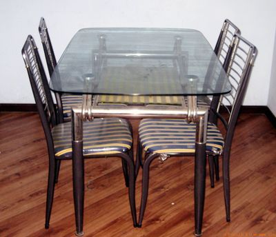 东城区灯市口安装8-19mm钢化玻璃定做桌面