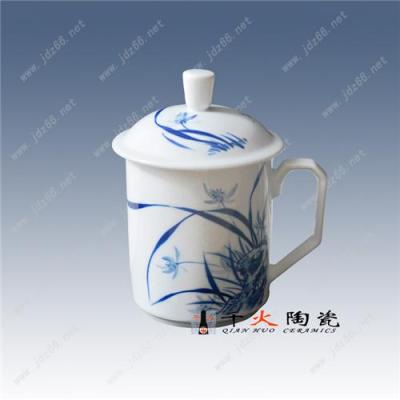 手绘山水茶杯定做 景德镇陶瓷茶杯订制厂家