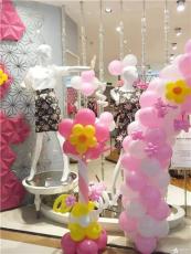 内衣店气球装饰图片_内衣店装饰(2)