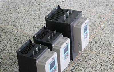 聊城特價銷售 75kw 在線軟起動器 自耦柜