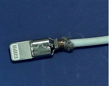 直销iPhone数据线头C48屏蔽罩激光焊接机