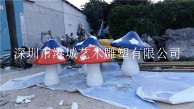 广西柳州园林装饰玻璃钢蘑菇雕塑
