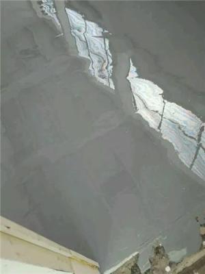 金刚砂硬化地坪的施工方法 郑州奥斯特建材