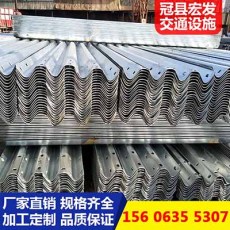 四川省南充市非标热镀锌护栏板定制厂家