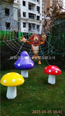 园林朴实之美玻璃钢蘑菇雕塑