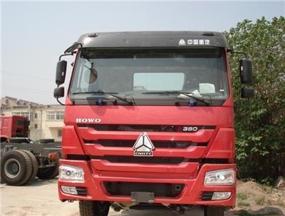 豪沃翻斗車