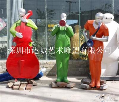 城市环境玻璃钢乐队演奏抽象人物雕塑