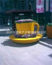 公路绿化装饰玻璃钢茶杯花盆雕塑