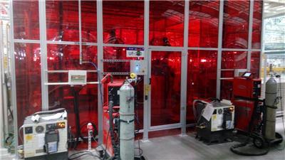 专业机器人工作房铝型材机器人弧焊房生产厂
