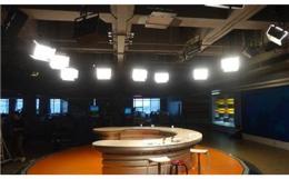 专业电视虚拟演播室灯光方案 校园演播室