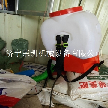 通辽水稻电动后背施肥器 化肥种电动撒肥机