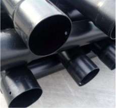 厂家直销热浸塑钢管价格 山东黑色涂塑钢管