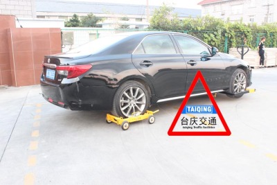 拖车器挪车辅助工具移车器操作方法