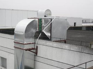 专业制作不锈钢油烟罩排烟管道风机净化器安
