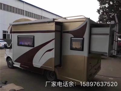 依維柯c型大空間豪華內(nèi)飾房車