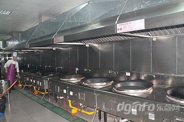 湖南长沙市低价制作饭店厨房排烟管道油烟机