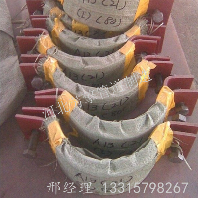 四川A11双排螺栓压紧管卡碳钢材质厂家标准