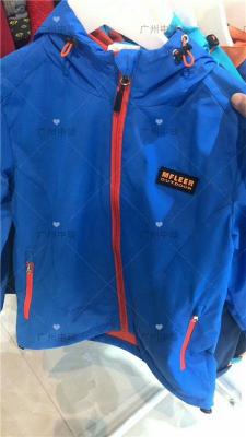 冲锋衣  麦飞乐儿品牌 秋冬款户外休闲外