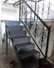 北臧村镇专业楼梯制作 外跨楼梯焊接