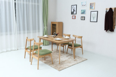 软装纯实木餐桌椅组合刺绣手绘护墙板背景墙