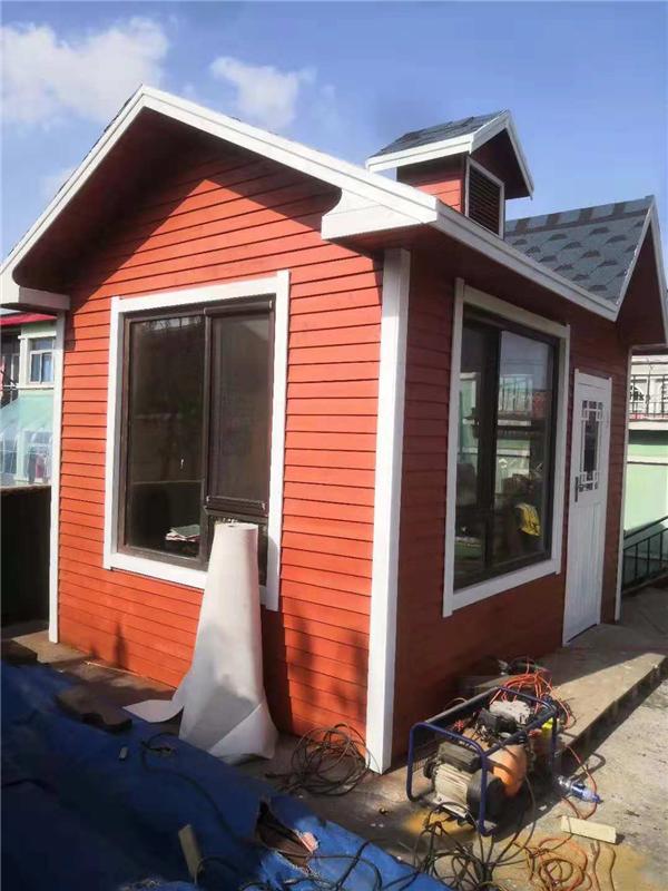 木屋外墙立面和门窗屋檐的颜色为什么