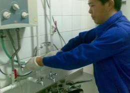 太原大東關街維修水管水龍頭臉盆漏水