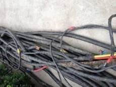 兴化电线电缆回收废旧电缆线现场估价回收