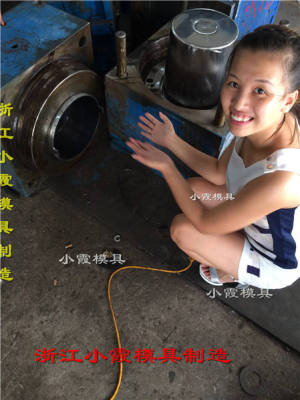 20kg塑膠包裝桶模具精選廠家