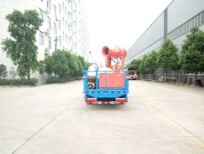 多功能灑水車配置 5方灑水揚塵車