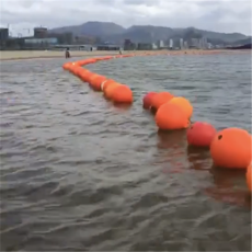海上围栏警示浮球施工效果图