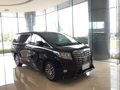 廣州租一臺保姆車就是豐田那款帶航空坐椅的