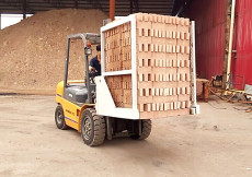 各种砖块搬运设备抱砖机LD厂家供应