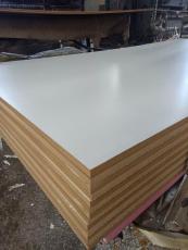 密度板厂 1.8单暖白密度板贴面板 雕刻板