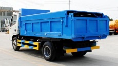 秦皇岛市天然气垃圾运输车对接垃圾运输车