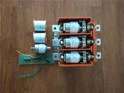 CKJ5-125A控制电压220V真空交流接触器