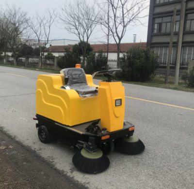 明洁威驾驶式扫地机学校机场公园道路清扫车